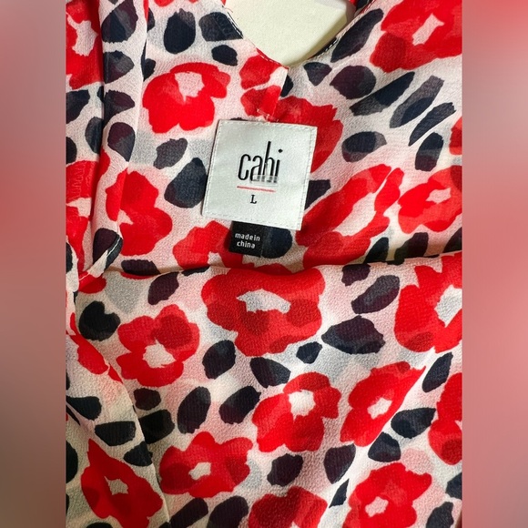 CABI Red, white & navy Flipside Floral ruffle back tank size L - Picture 9 of 13